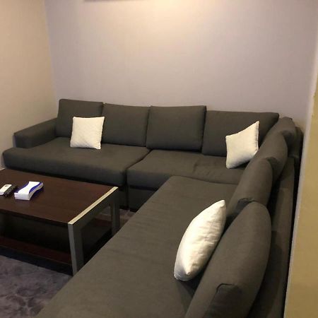 Stars Home Suites Hotel - Al Hamra เจดดาห์ ภายนอก รูปภาพ
