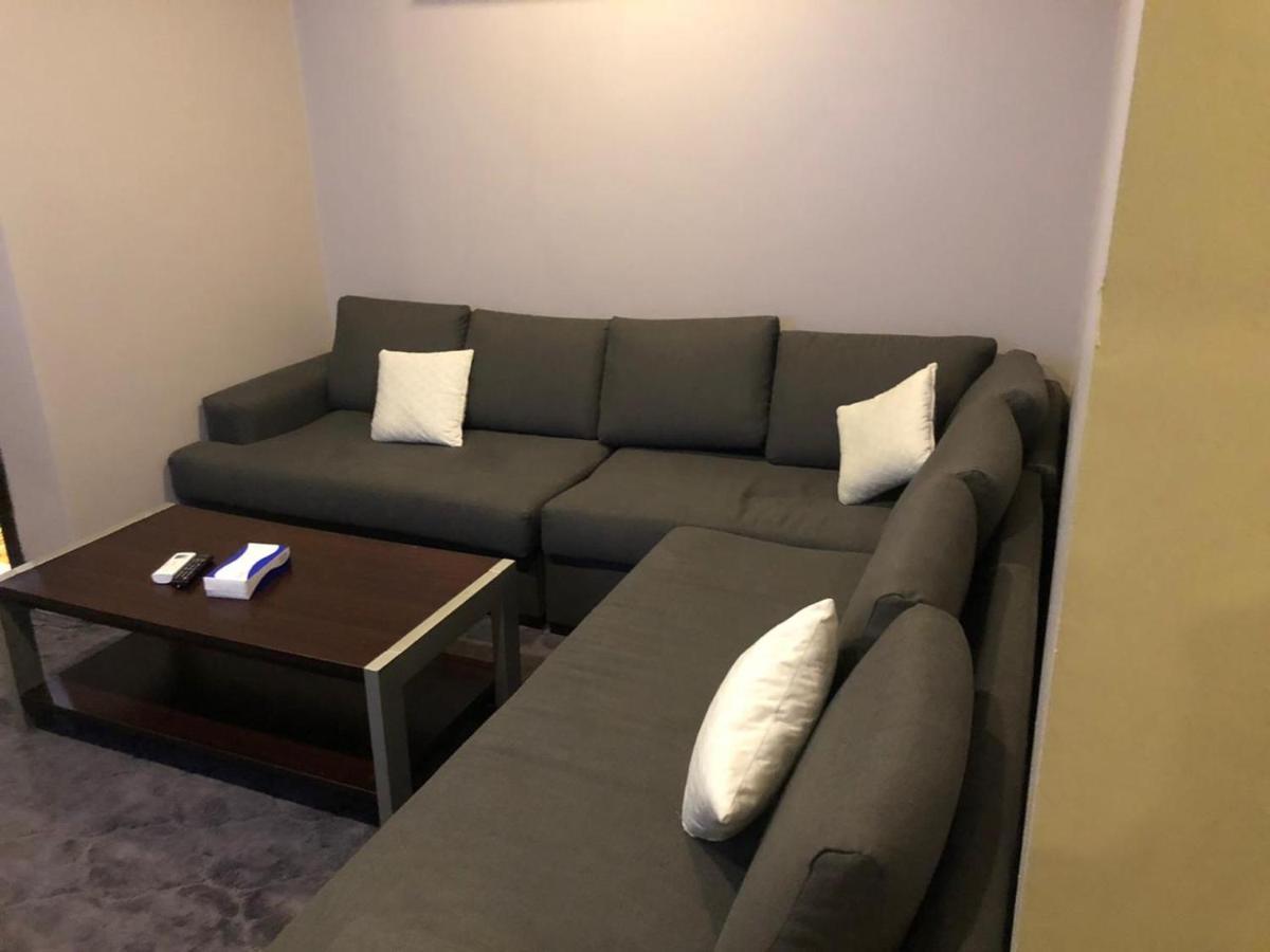 Stars Home Suites Hotel - Al Hamra เจดดาห์ ภายนอก รูปภาพ