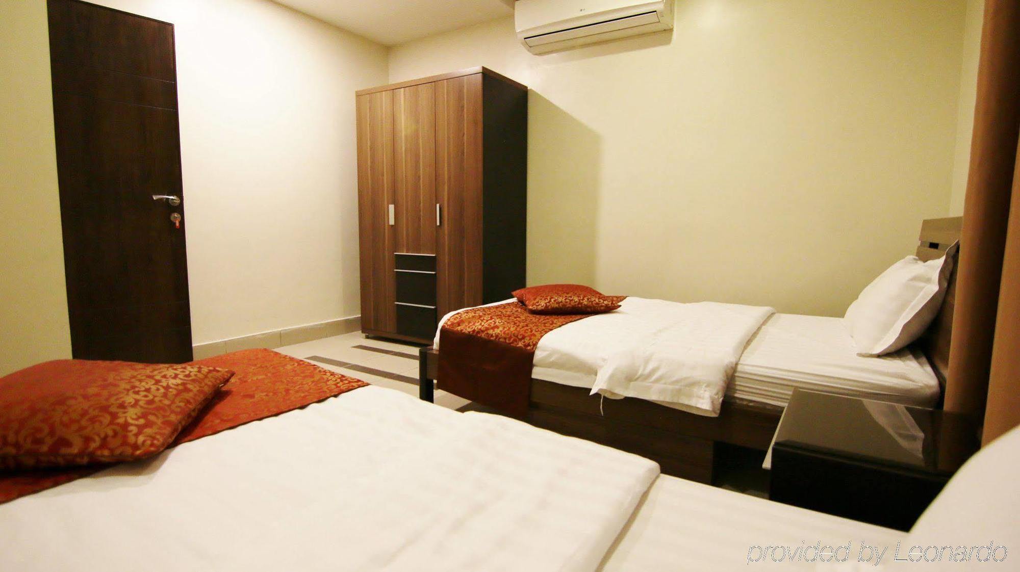 Stars Home Suites Hotel - Al Hamra เจดดาห์ ภายนอก รูปภาพ